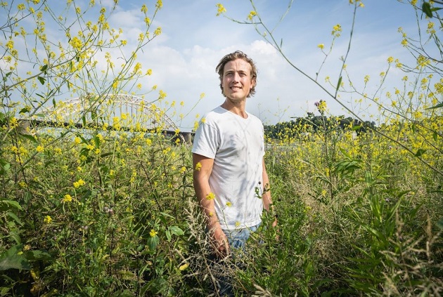 Stadsecoloog Joep van Belkom zet zich in voor meer natuur in de stad.